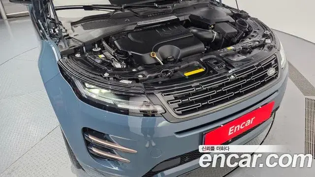 Land Rover Range Rover Evoque 2024 — Фото 6/20