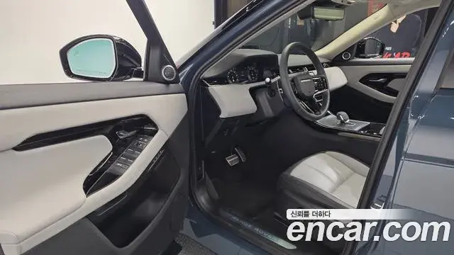 Land Rover Range Rover Evoque 2024 — Фото 10/20