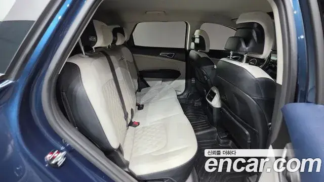 Kia Sportage 2022 — Şəkil 27/34