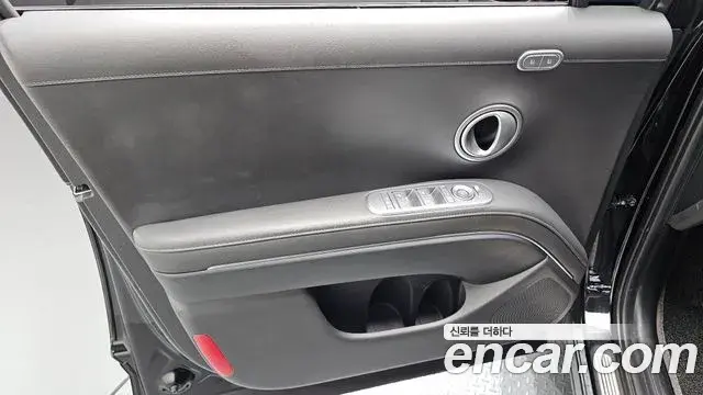 Hyundai Palisade 2025 — ფოტო 6/33