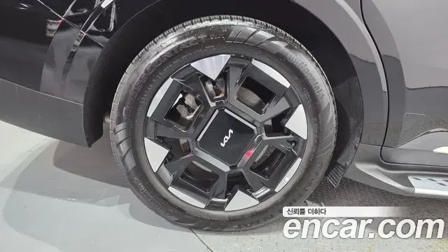 Kia Carnival 2025 — Photo 37/39