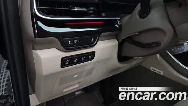 Kia Carnival 2025 — Photo 34/39