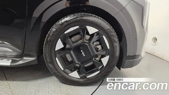 Kia Carnival 2025 — Photo 20/39