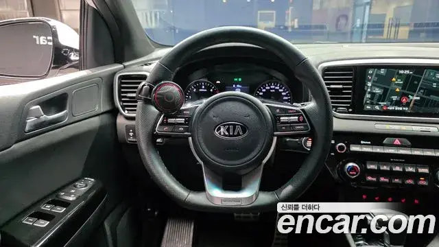 Kia Sportage The Bold 2019 — Фото 14/20