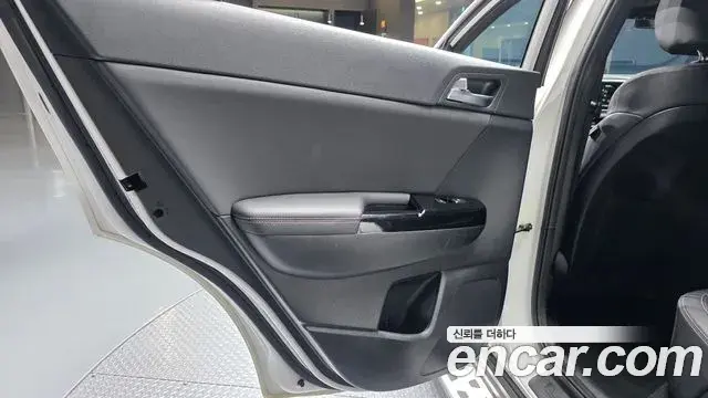 Kia Sportage The Bold 2019 — ფოტო 17/30