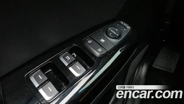 Kia Sportage The Bold 2019 — ფოტო 26/30