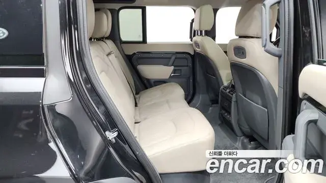 Land Rover Defender 2021 — ფოტო 6/32