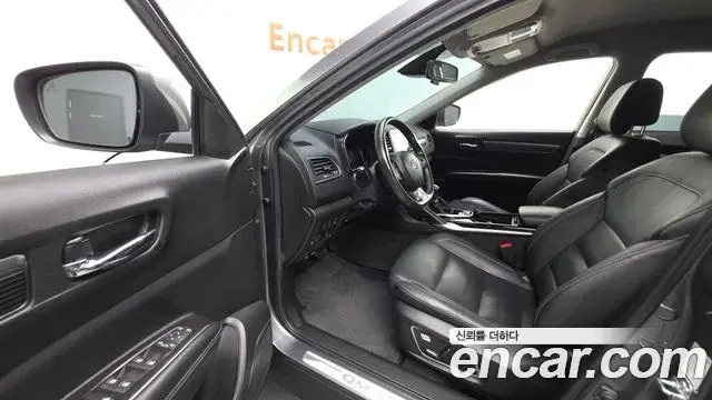 Renault Samsung QM6 2022 — Фото 10/20