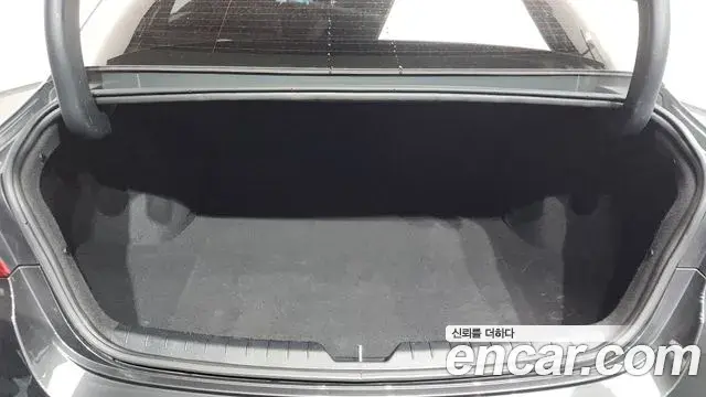 Kia K5 2021 — Photo 1/31