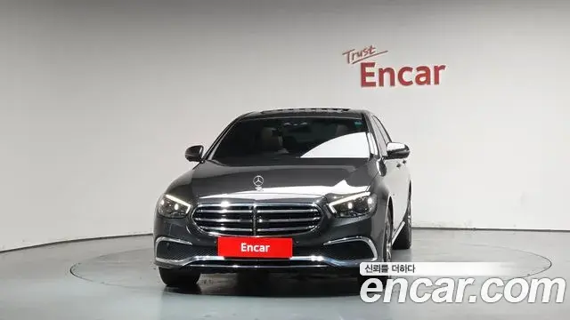 Mercedes-Benz E-Class 2021 — Şəkil 9/35