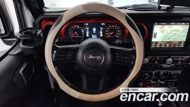 Jeep Wrangler 2019 — ფოტო 20/20