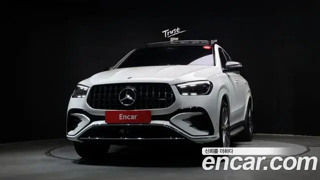 Mercedes-Benz GLE-Class 2025 — Photo 13/35
