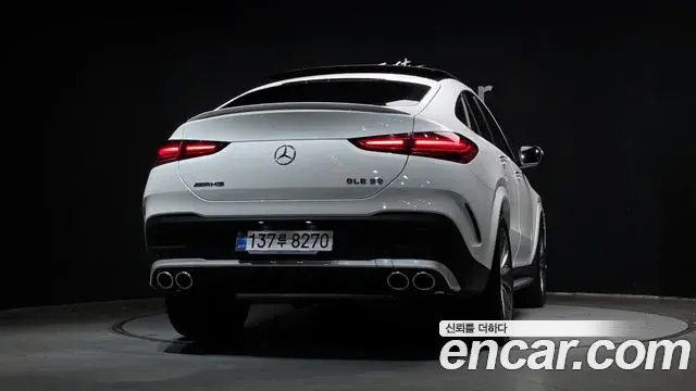 Mercedes-Benz GLE-Class 2025 — Photo 32/35