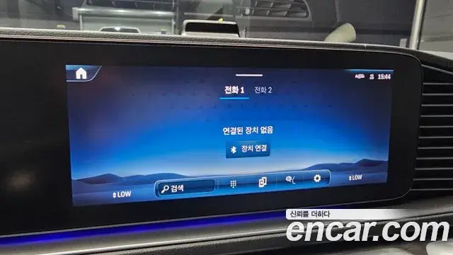 Mercedes-Benz GLE-Class 2025 — Photo 25/35
