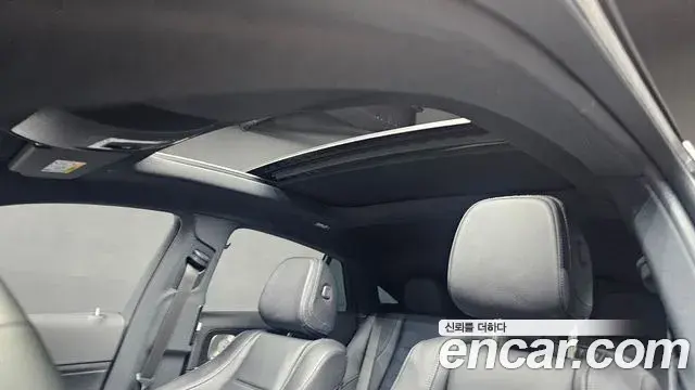 Mercedes-Benz GLE-Class 2025 — Photo 15/35