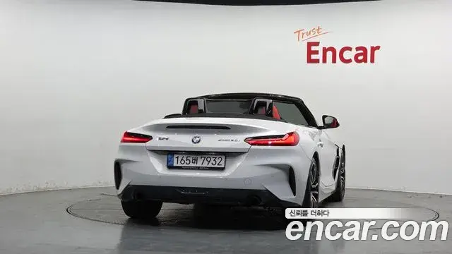 BMW Z4 2022 — ფოტო 6/20