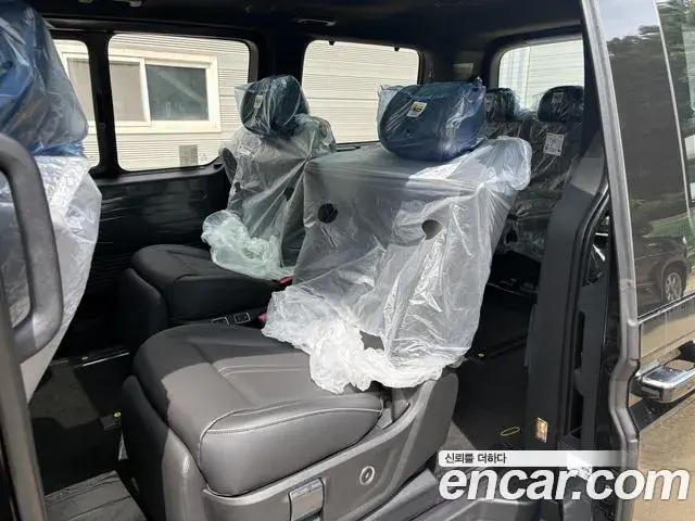 Hyundai Staria 2026 — Şəkil 18/20