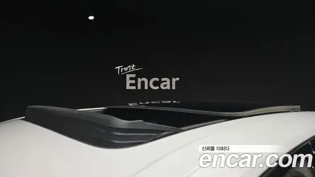 Porsche Cayenne 2020 — ფოტო 17/36