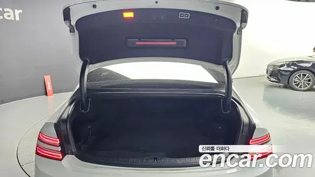 Genesis G80 2024 — ფოტო 14/30