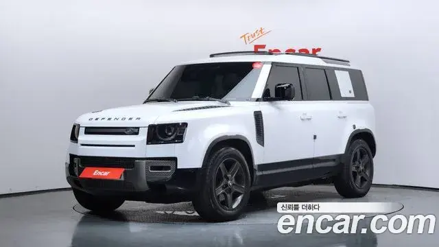 Land Rover Defender 2021 — ფოტო 8/33