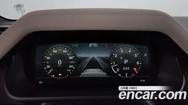 Land Rover Defender 2021 — ფოტო 10/33
