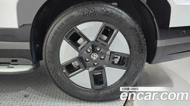 Hyundai Santa Fe 2024 — Photo 21/36