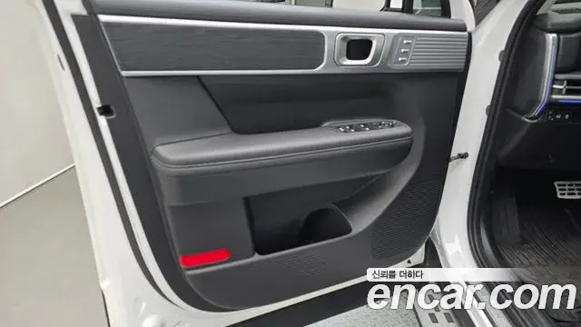 Hyundai Santa Fe 2024 — Photo 2/36