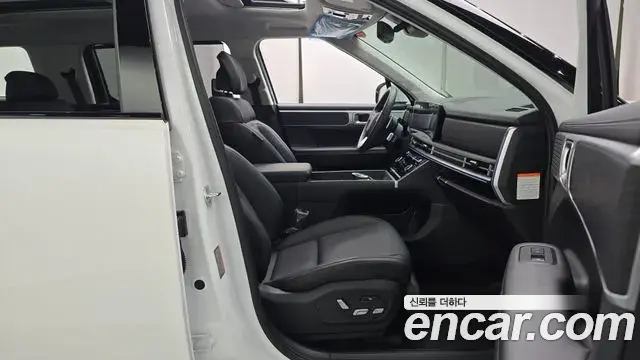 Hyundai Santa Fe 2024 — Photo 31/36