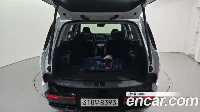 Hyundai Santa Fe 2024 — Photo 27/36