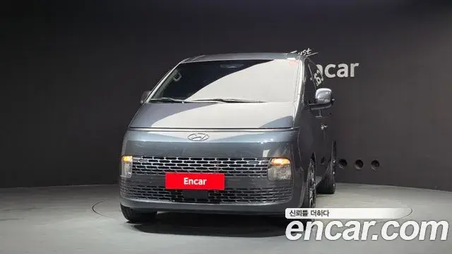 Hyundai Staria 2022 — Фото 3/20