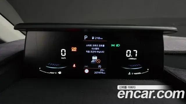 Hyundai Staria 2022 — Фото 8/20