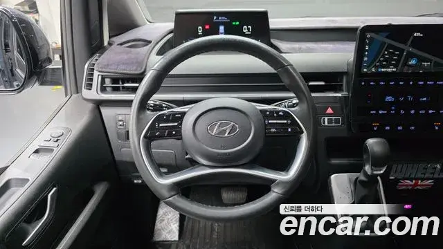 Hyundai Staria 2022 — Фото 13/20