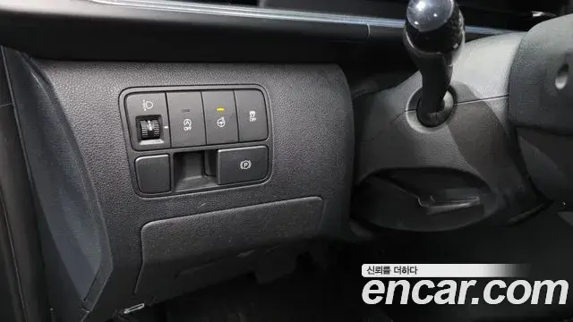 Hyundai Staria 2022 — Фото 14/20
