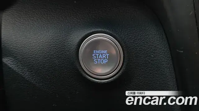 Hyundai Staria 2022 — Фото 16/20
