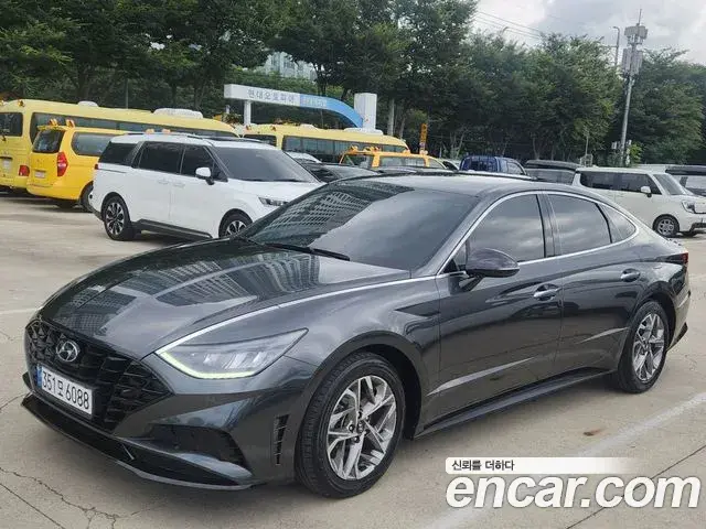 Hyundai Sonata 2021 — Фото 9/20