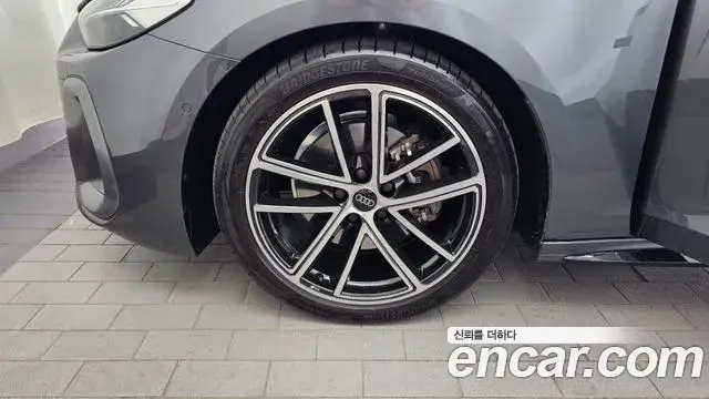 Audi A5 2025 — ფოტო 22/32