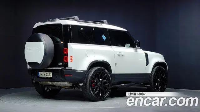 Land Rover Defender 2021 — Şəkil 8/31