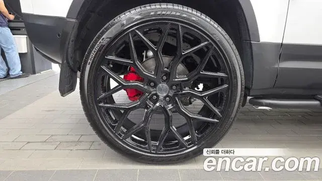 Land Rover Defender 2021 — Şəkil 9/31