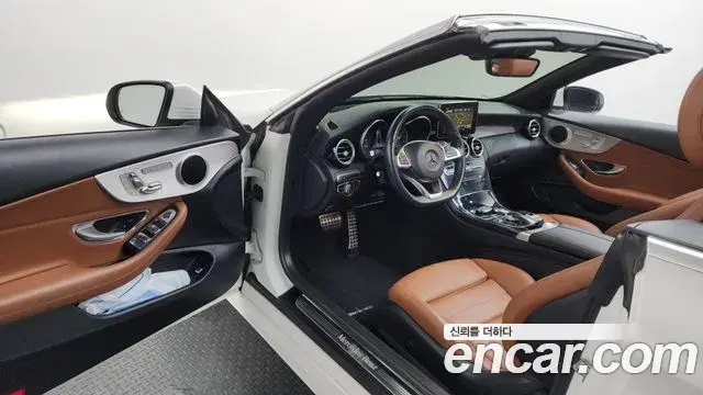 Mercedes-Benz C-Class 2018 — Фото 10/20