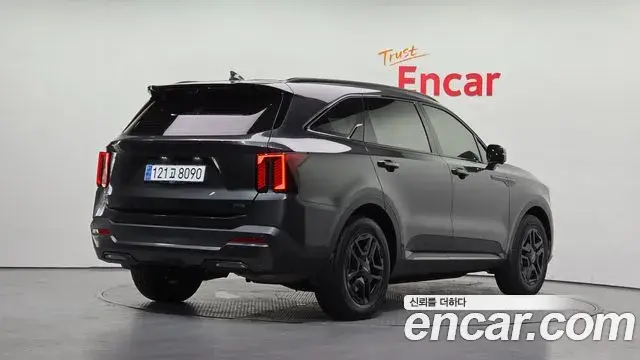 Kia Sorento 2025 — Фото 1/20