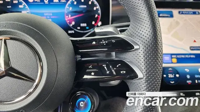 Mercedes-Benz GLC-Class 2025 — Фото 16/20