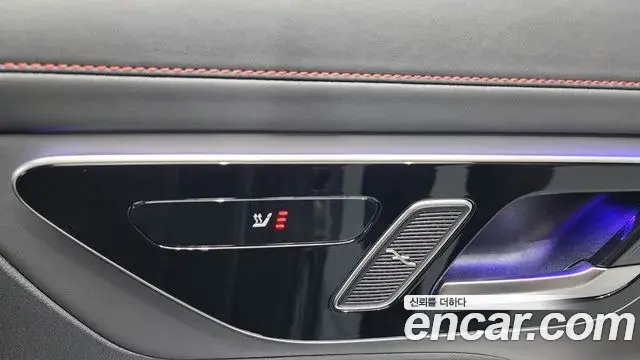 Mercedes-Benz GLC-Class 2025 — Şəkil 12/35