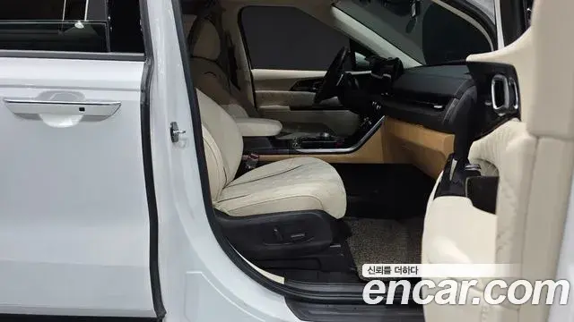 Kia Carnival 2023 — Şəkil 4/34