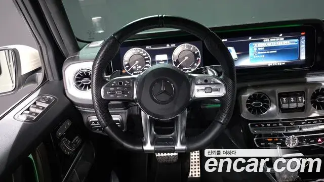 Mercedes-Benz G-Class 2020 — Photo 6/20