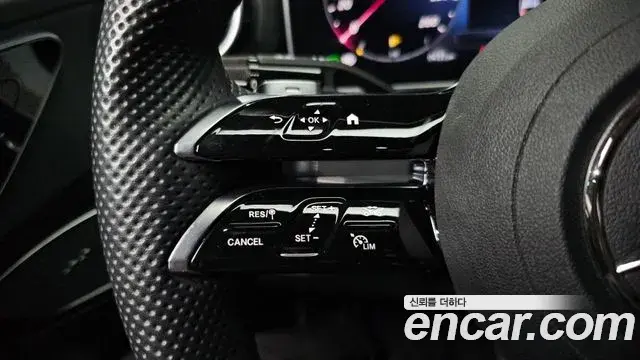 Mercedes-Benz C-Class 2022 — Photo 24/31