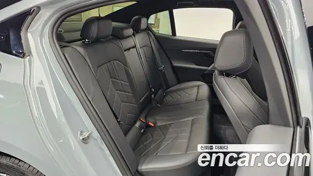 BMW 5 Series 2026 — Photo 15/33