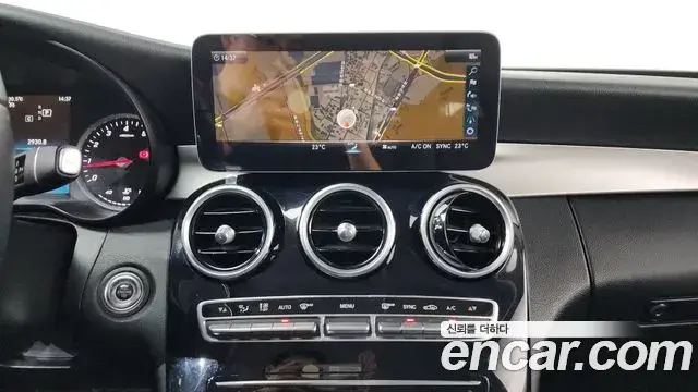 Mercedes-Benz C-Class 2019 — Şəkil 13/20