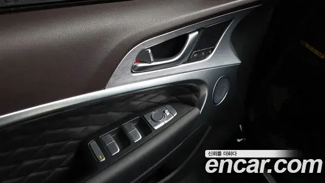 Genesis G70 2019 — Photo 39/39