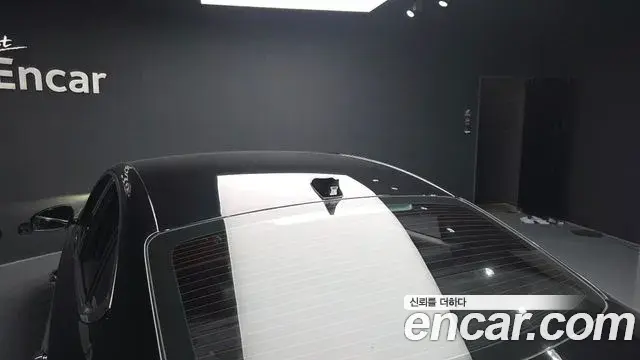 Genesis G70 2019 — Photo 11/39