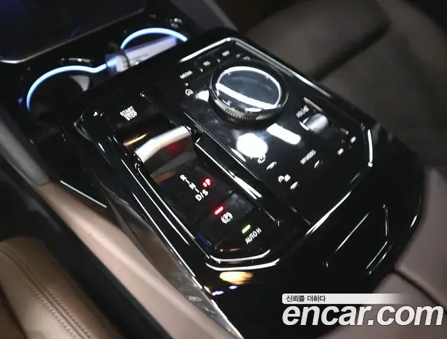 BMW 5 Series 2025 — ფოტო 16/20